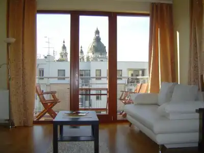 Trendy Deluxe Apartments - 6