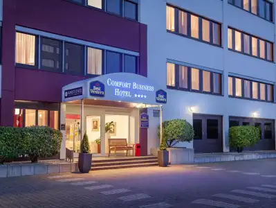Best Western Comfort Business - 67