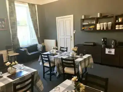 16 Pilrig Guest House - 16
