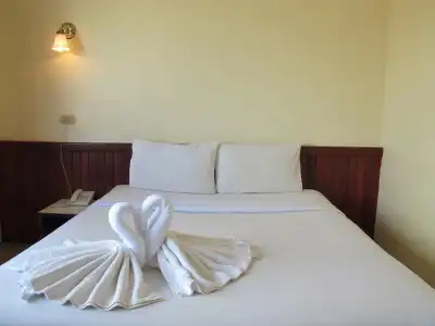 Chumphon Palace - 2