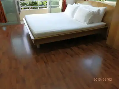 Sandy Serviced Apartment - 28