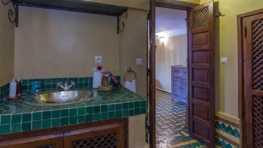 Riad Samsli - 96