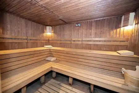 Iceberg Borovets - 16