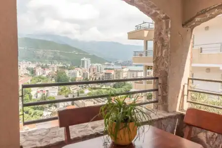 Contessa Apartments - 21