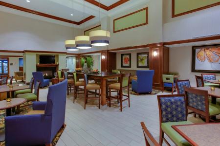 Hampton Inn & Suites Fredericksburg South - 23