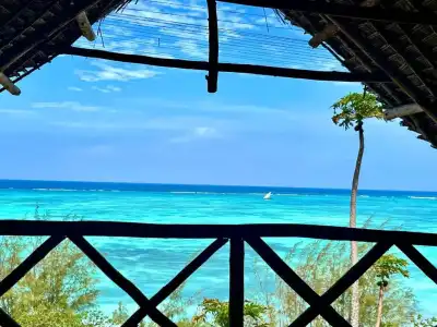 Sazani Beach Lodge and Tidal Lounge - 57