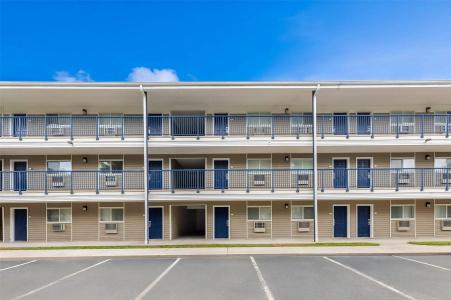 Birch Hill Suites - Lakeland - 27