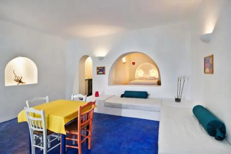 Nissia Beach Apartments and Suites - 113
