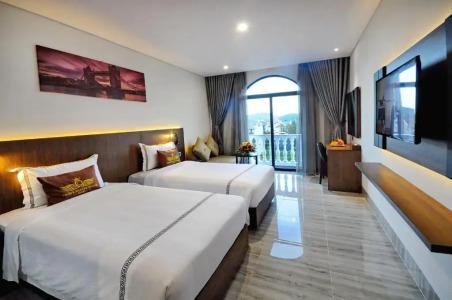 Crown Nguyen Hoang - 49