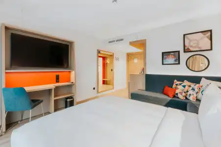 Hampton by Hilton Warsaw Reduta - 23