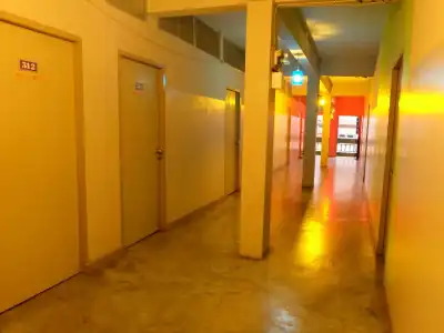B&B House & Hostel - 17