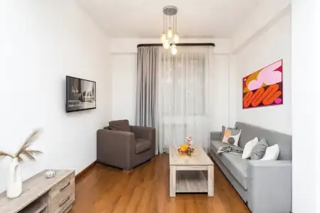 Stay Inn on Buzand str. 17 - 102