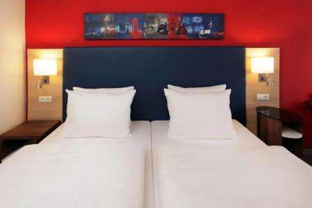 H+ Koeln-Bruehl - 29