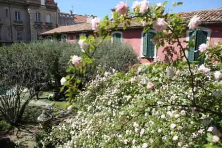 Hôtel Jardins Secrets - 0