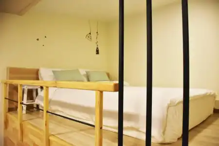 Tuck Me iN - 69
