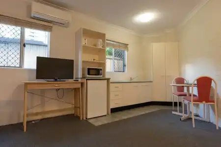 Benson Court Motel - 41