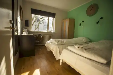 Loki 101 Guesthouse - 1