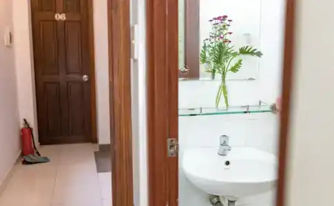 My Home Guest House - 8