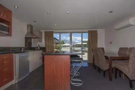 Autoline Queenstown Motel - 91
