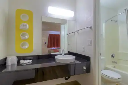 Motel 6 Las Vegas, NV – I-15 Stadium - 21