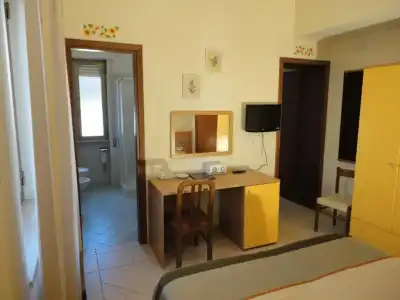 Mariani - 24
