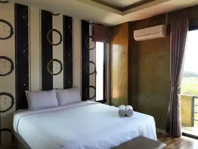 Oasis Resort - 1