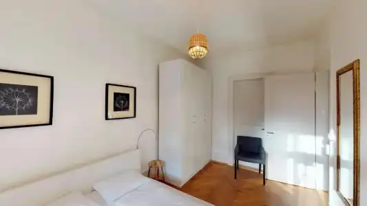 Unique Serviced Living at Airport Line - 28