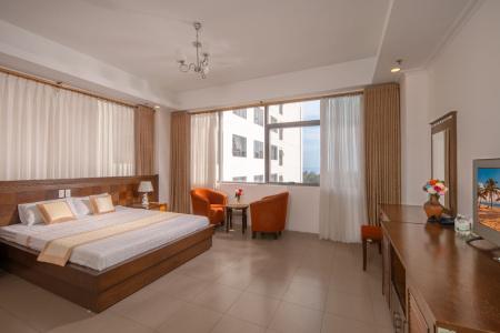 Holiday Central Nha Trang - 26