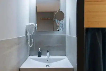 Yeah Barcelona Hostel - 32