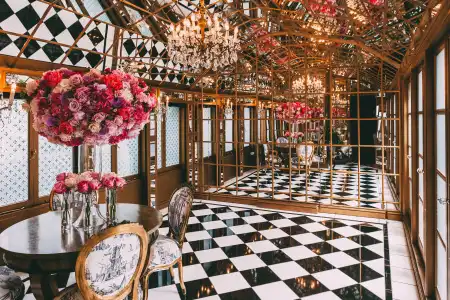 11 Cadogan Gardens and The Apartments by Iconic Luxurys - 39