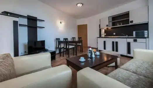 Grand Royale Apartment Complex & Spa - 30