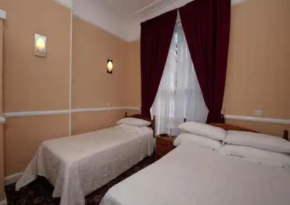 Balmoral House - 41