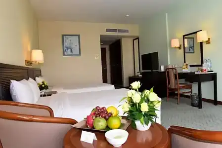 Cambodiana - 133