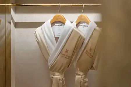 Wanda Reign Chengdu - 34