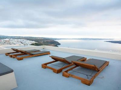 Caldera Cliff Illusion Suites - 125