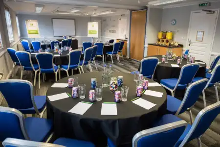 Holiday Inn Manchester West by IHG - 49