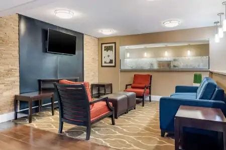 Comfort Inn & Suites Macon North I-75 - 15