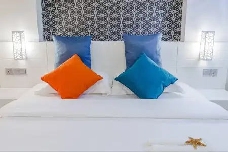 Velana Beach Maldives - 8