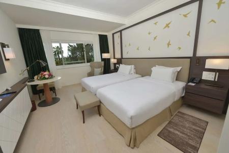 Hilton Nicosia - 6