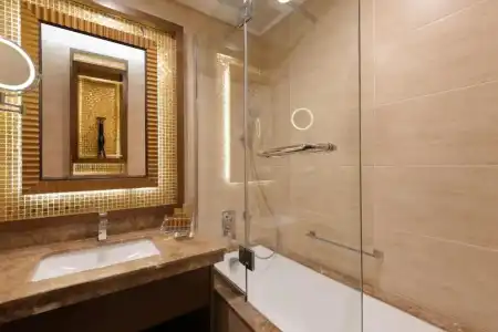 Landmark Premier Dubai - 63