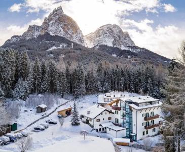 Waldrast - Forestside Living - 17