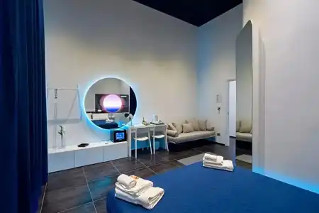 Bed&Breakfast Skyhouse Chiaia - 57