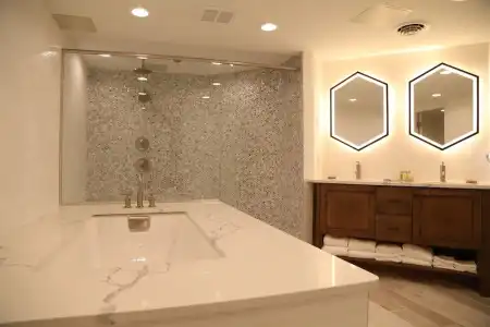 DoubleTree by Hilton Ocean City Oceanfront - 229