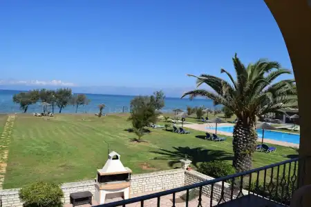 S&C Kosmos Beach Resort - 105
