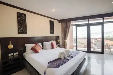 Club Bamboo Boutique Patong Beach Resort - 152