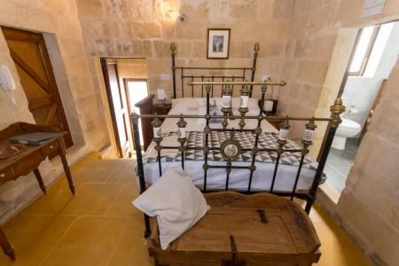 The Burrow Guest House - 115