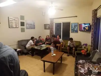 Cliff - Hostel - 10