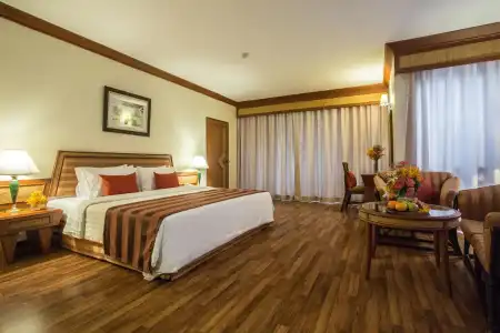 Maneechan Resort & Sport Club - 4