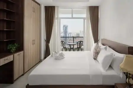 Queen Mansion - 31