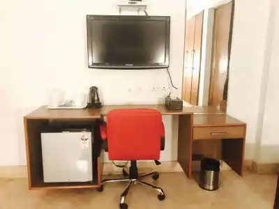 Skylink Suites & Apartments - 7